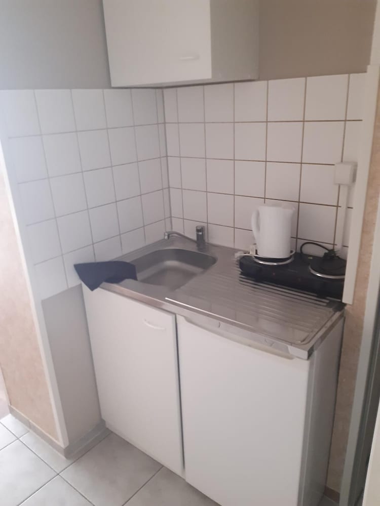 2-Rent Group Hostel Apartments SEN14