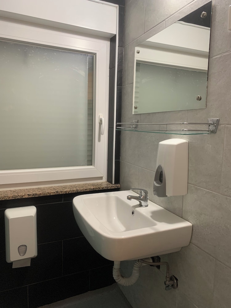 Hostel Kantun