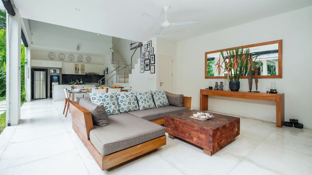 Villa Merta Sari 10 by Villa Finder