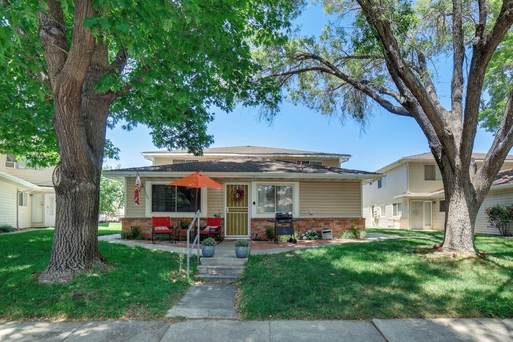 1 Mi to Reno-sparks: Home in Family-friendly Area!