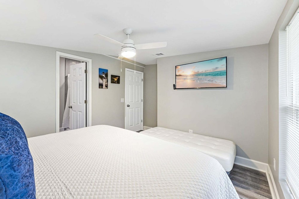 Coastal Dreams 1308 5 Bedroom Home