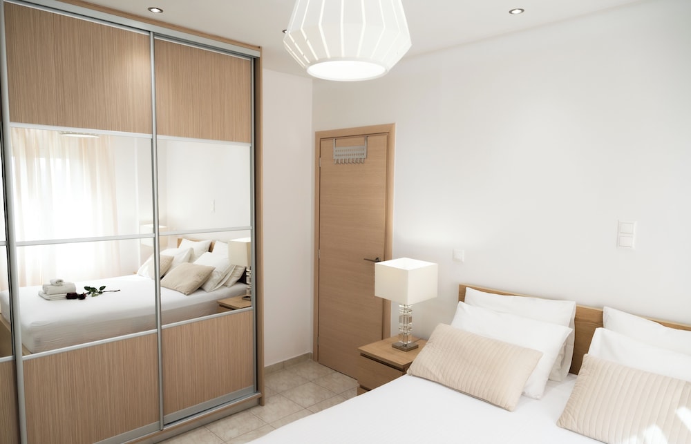 Keratea Luxury Villa - Athens Airport