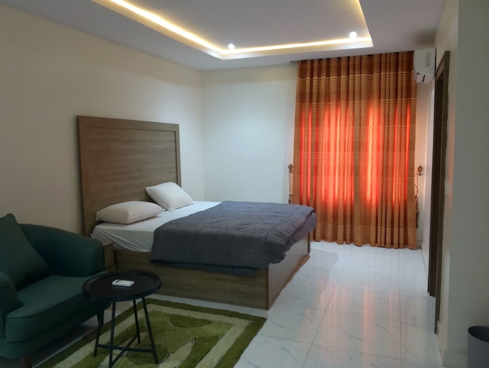 Favour home view 3