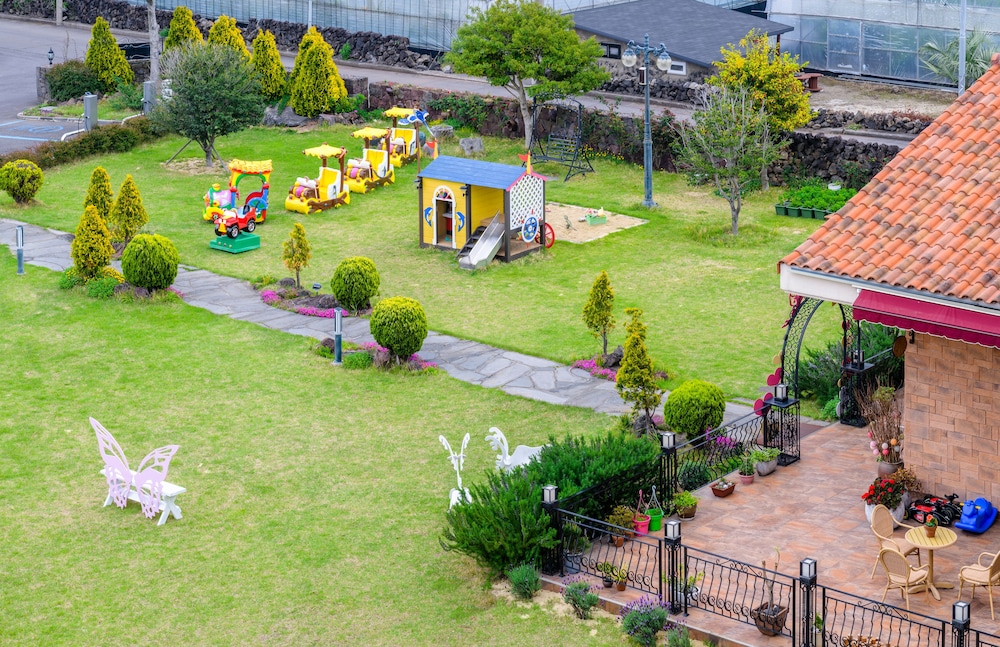 Famille Spa Resort