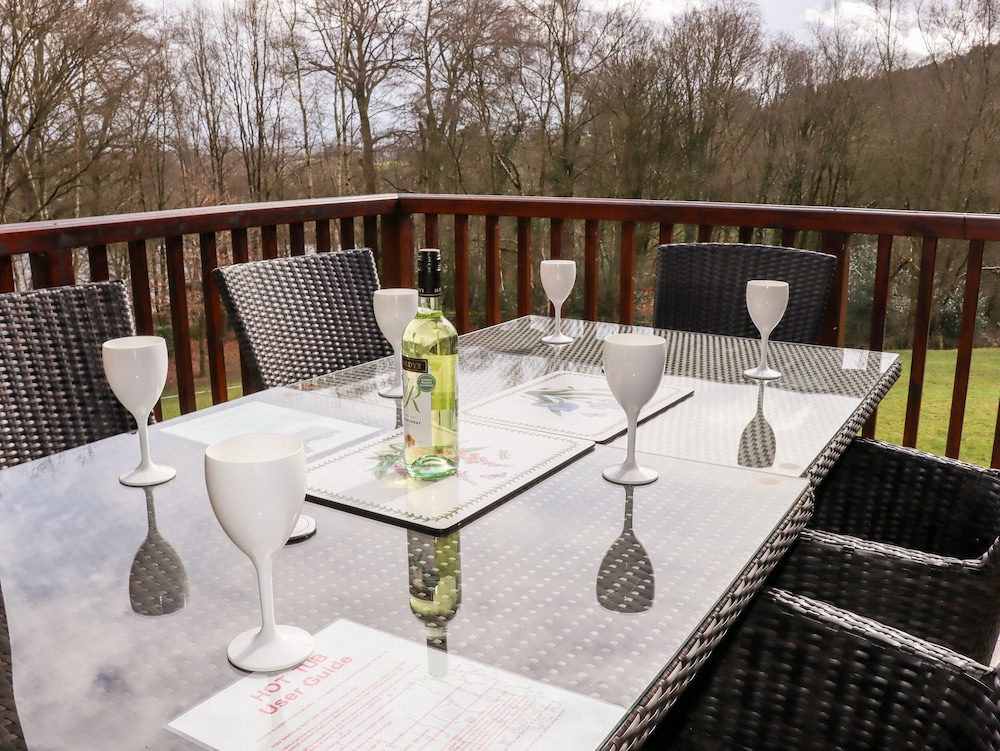 Watersview Lodge