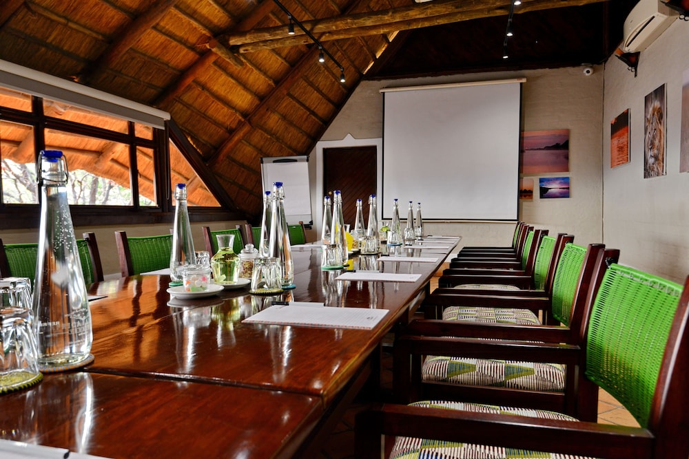 Lokuthula Lodges