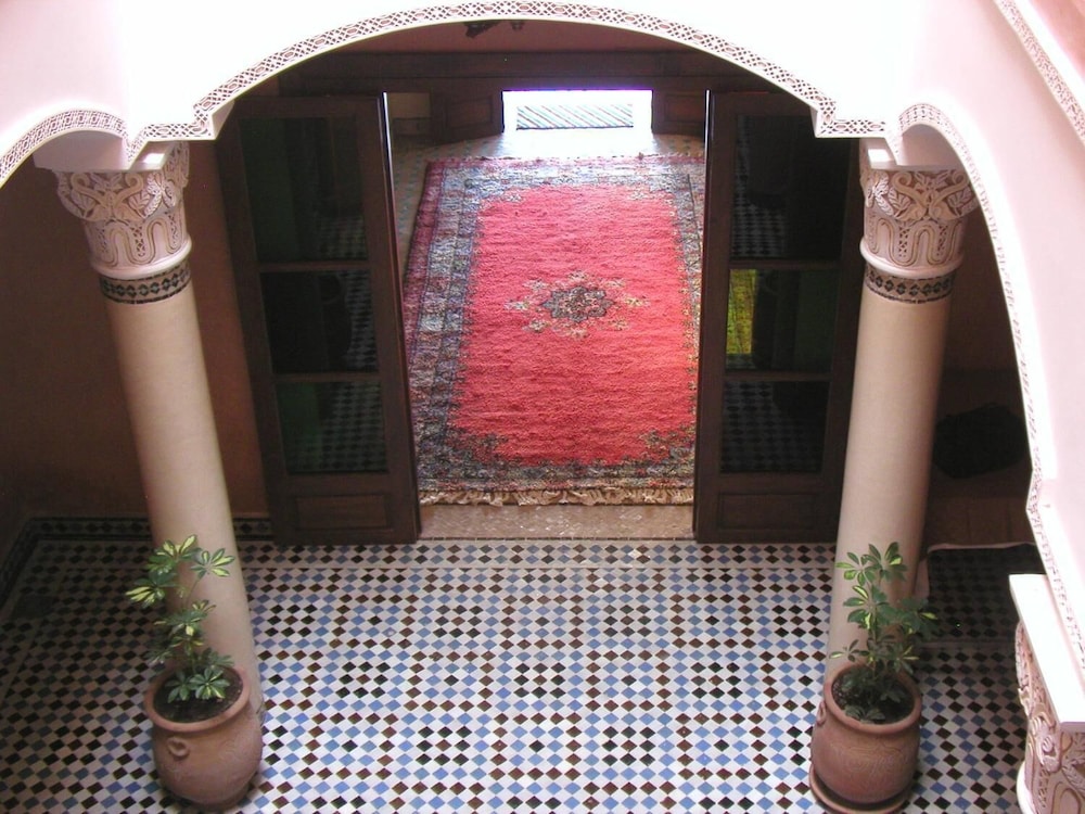 Photo 12