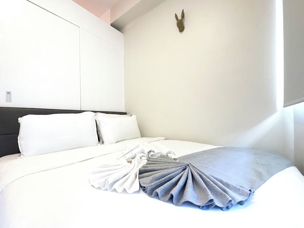 GemstoneBR in SMDC Fame Residences