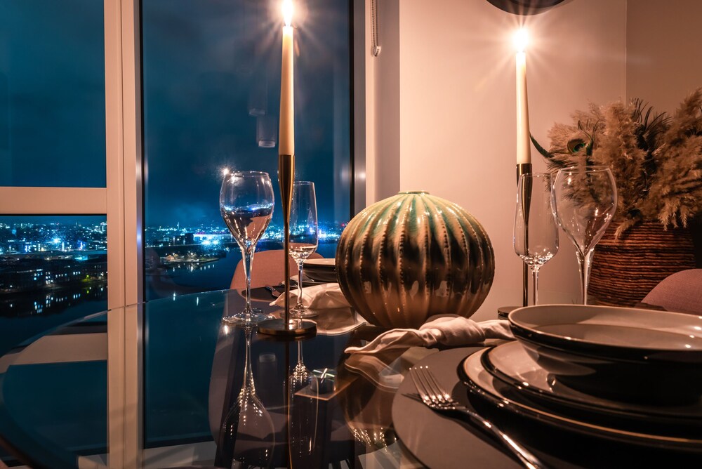 The Itchen River Apartments view 2
