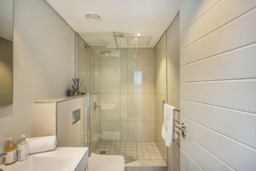 Docklands Deluxe Apartments by ITC Hospitality