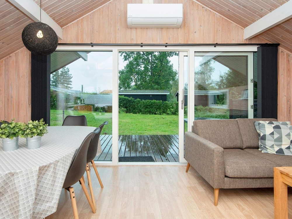 6 Person Holiday Home in Ebeltoft-by Traum view 4