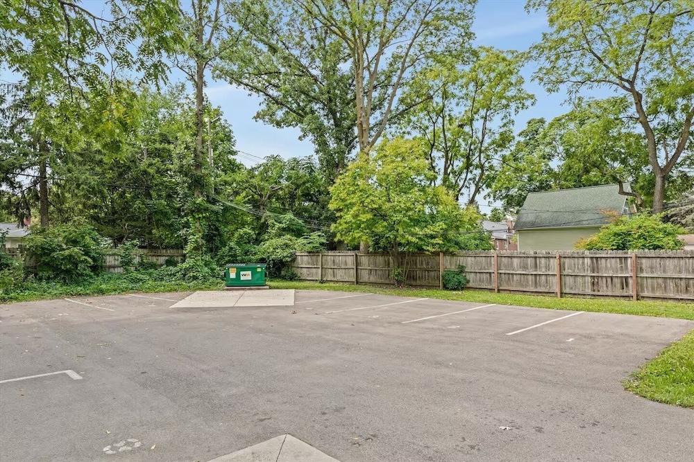 Bright And Newly Remodeled Apartment Near Emu 1 2 Bedroom Apts