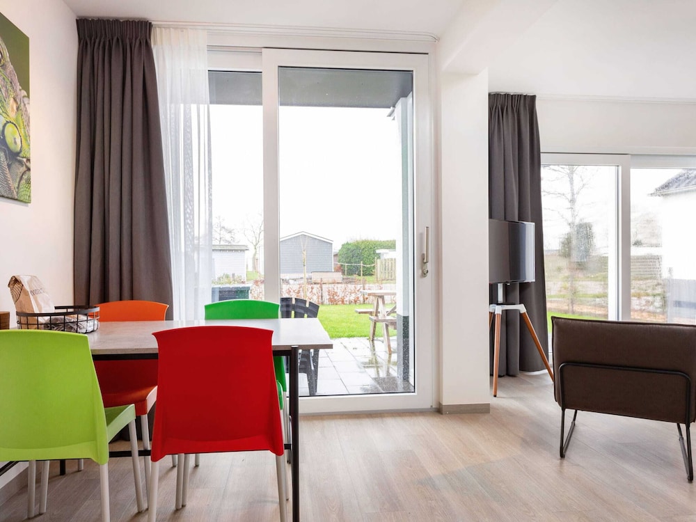Apartment Near Sneekermeer With Marina Access