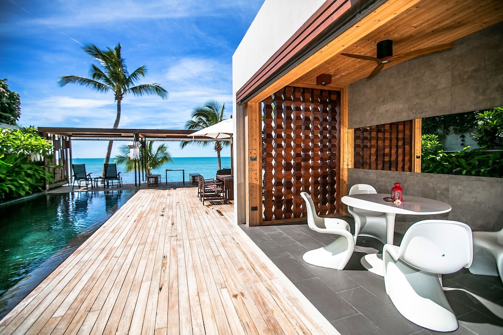 Pavilion Samui Pool Residence