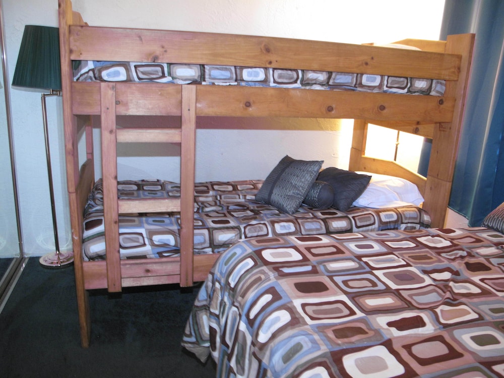 Snow Summit Townhouse Rentals & Sales
