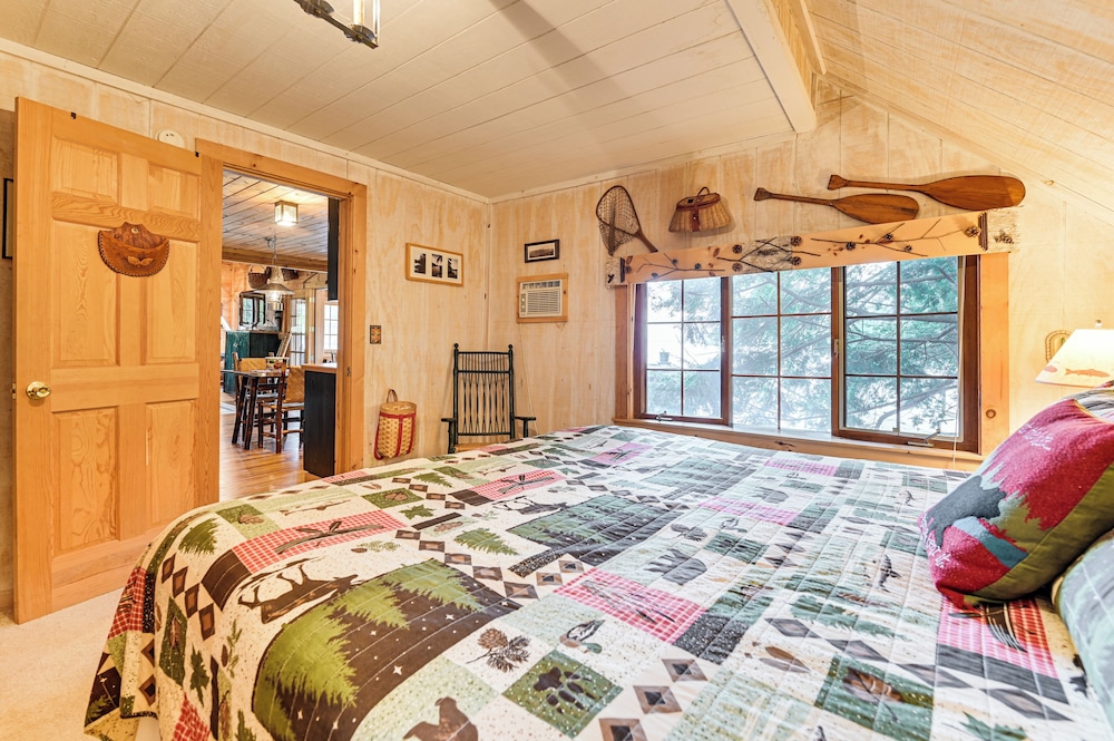 Lakefront Adirondacks Home: Lake George Oasis!