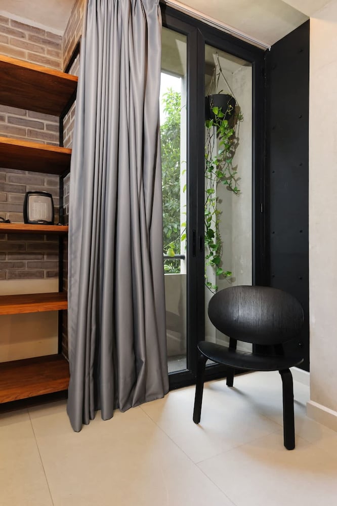 w Majestic 1BR w Balcony in Cuauht moc