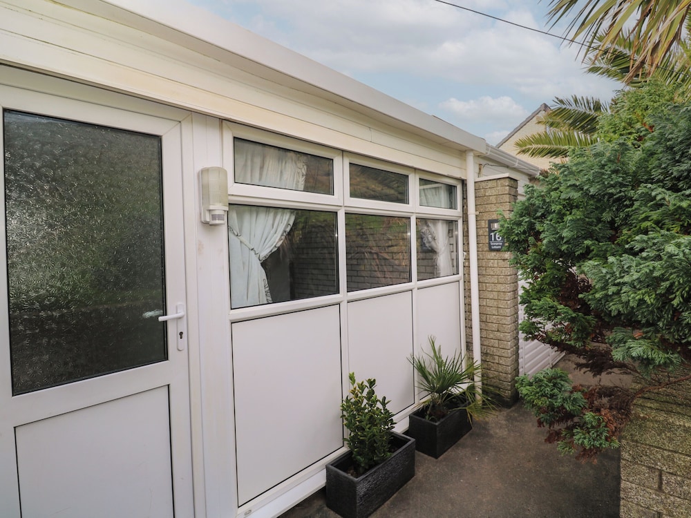 16 Seaspray