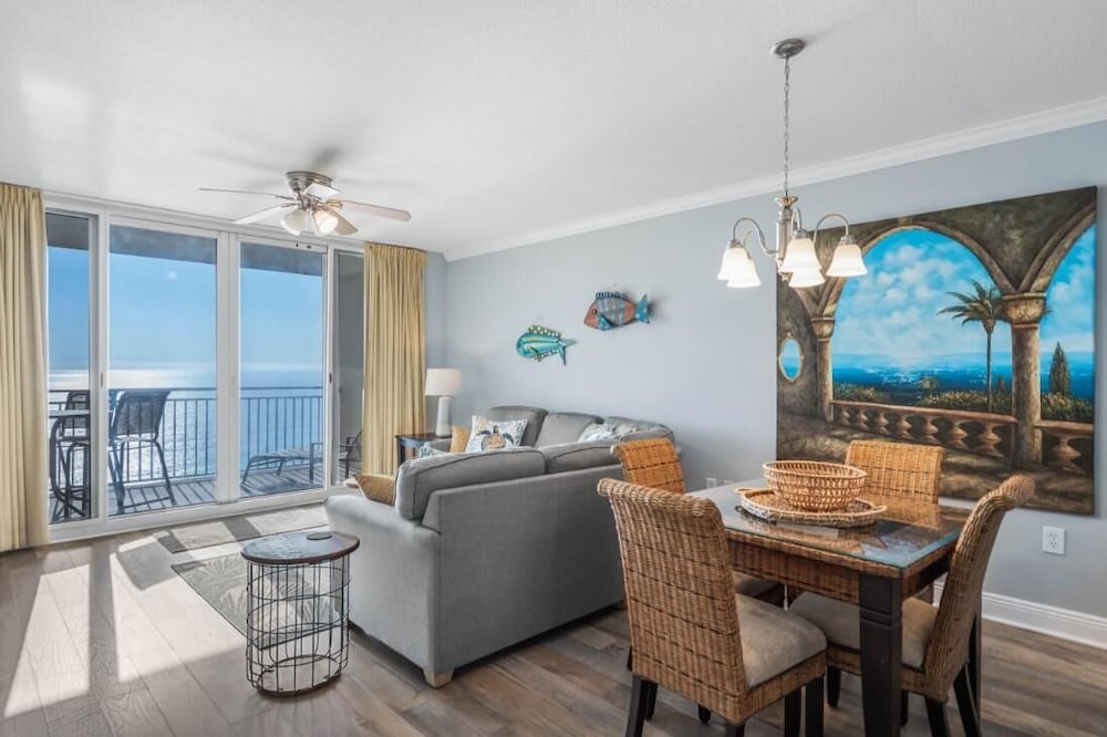 Emerald Beach 1631
