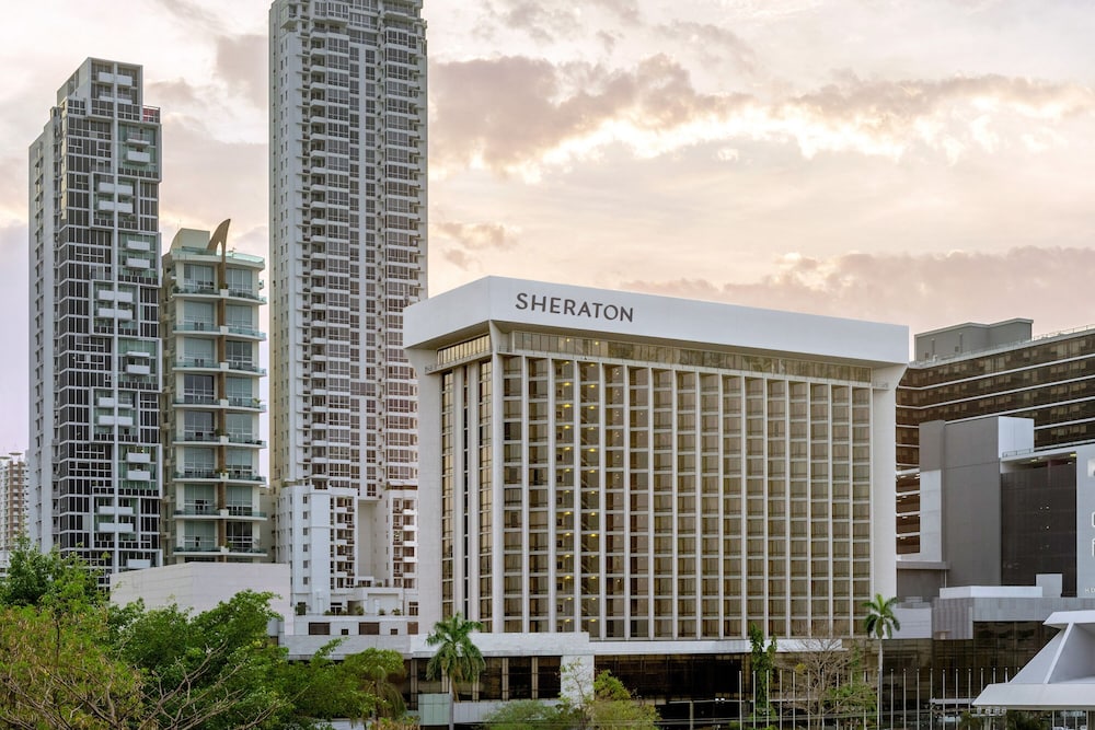 Hotel Sheraton Grand Panama - Image 1