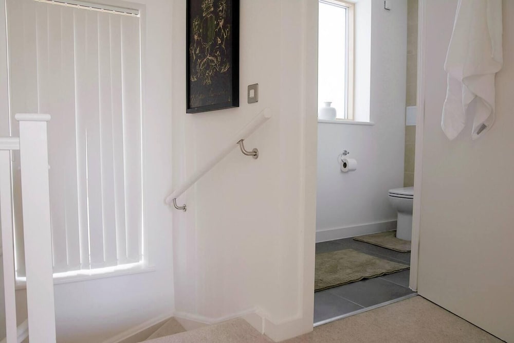 East Central London - Sleeps 6 - Pet Friendly