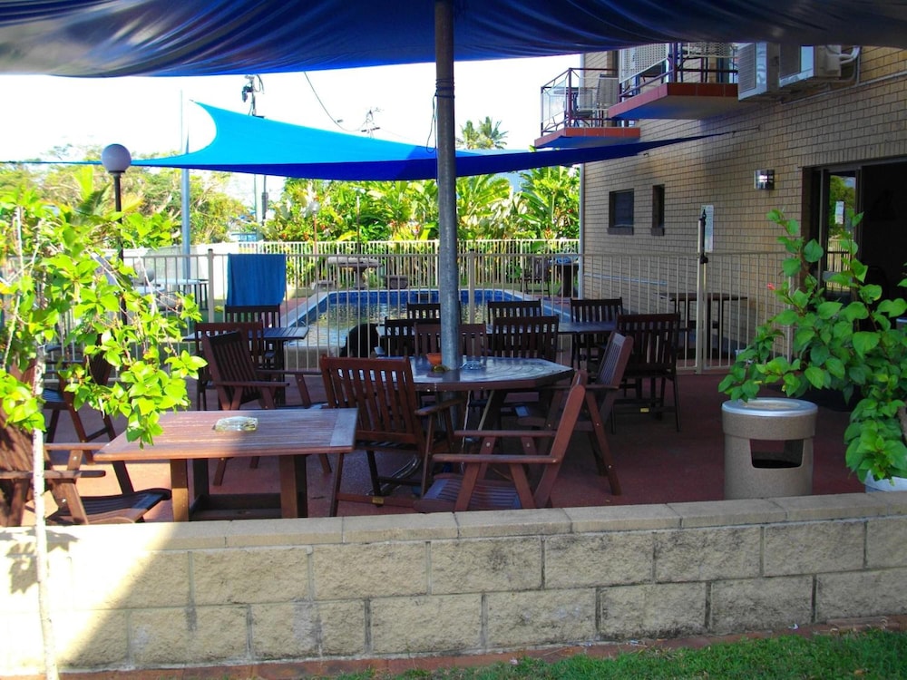 Kurrmine Beach Motel