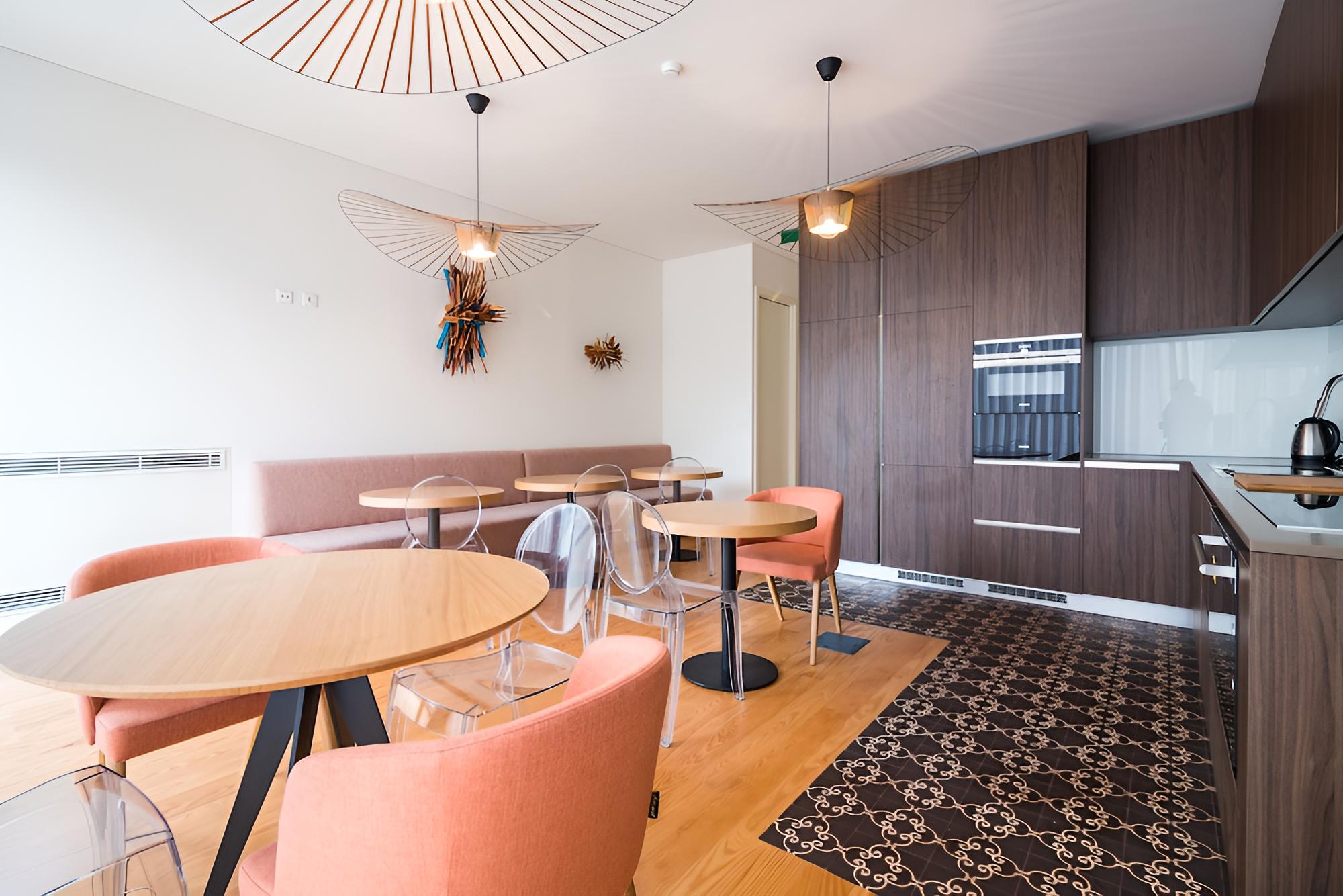Art Senses Suites & Rooms