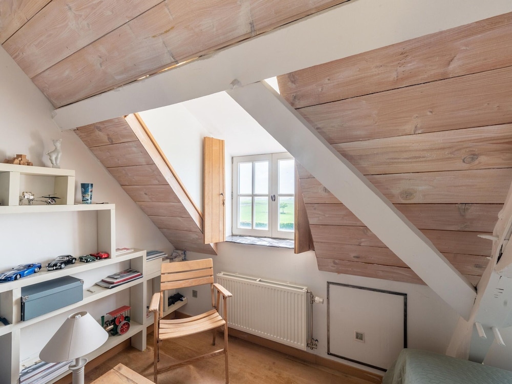 Premium Farmhouse in Nieuwmunster With Pool