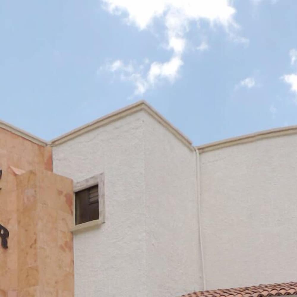 Hotel Alifer - Image 1