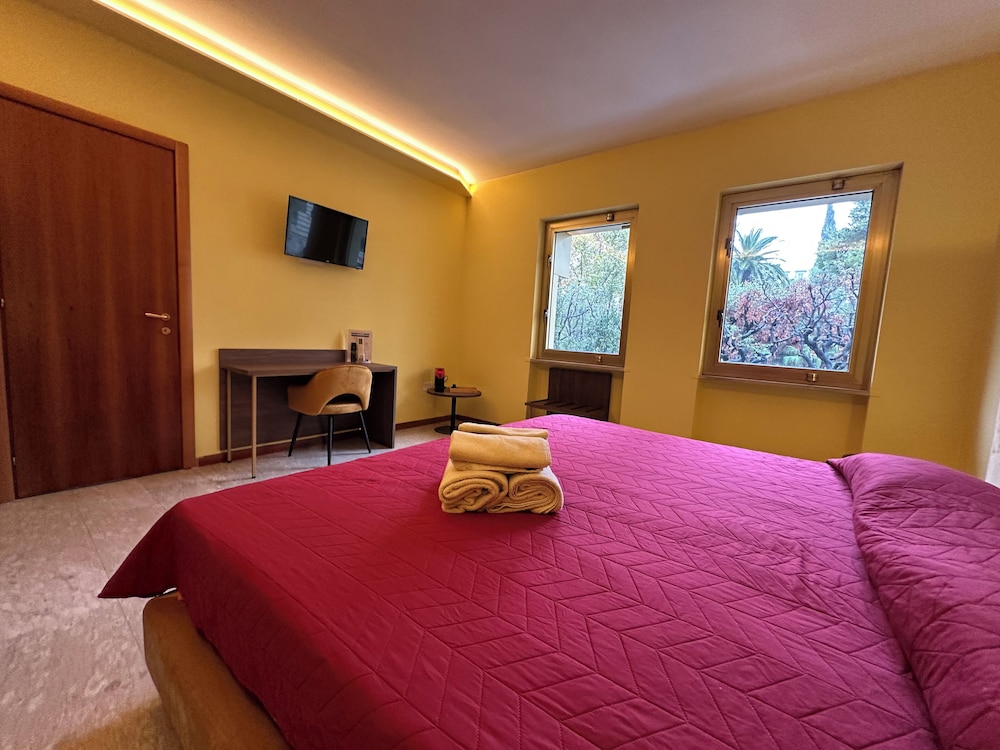 CconfortHotels R&B Murat Garden