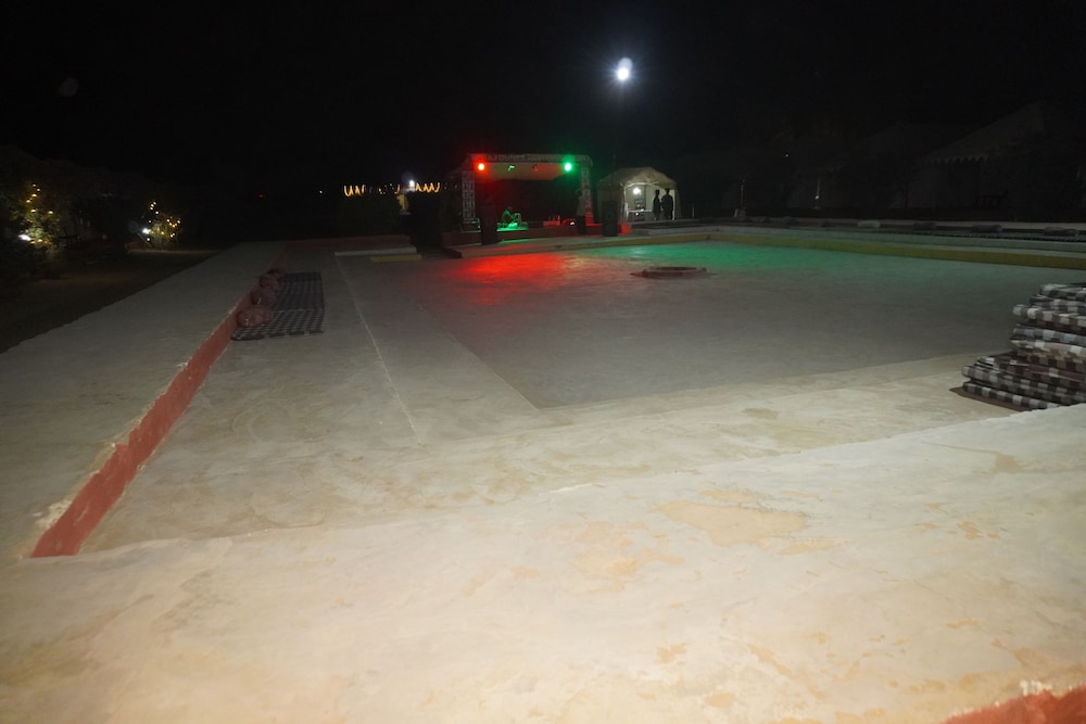 Raj Dunes Resort