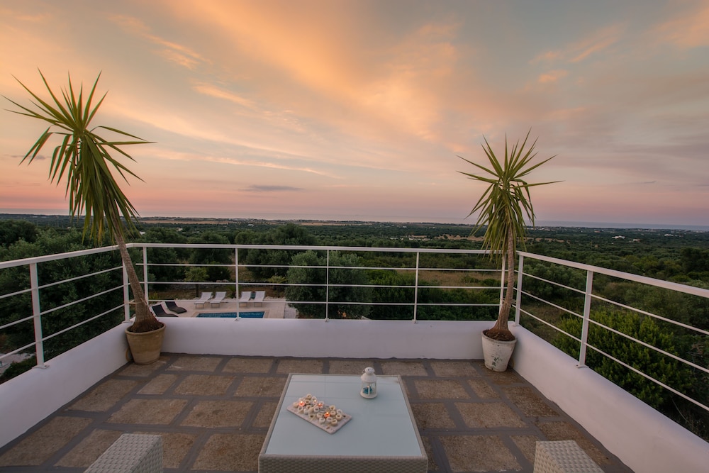 Villa Butterfly