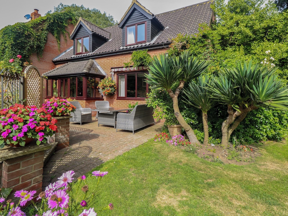Walnut Tree Cottage