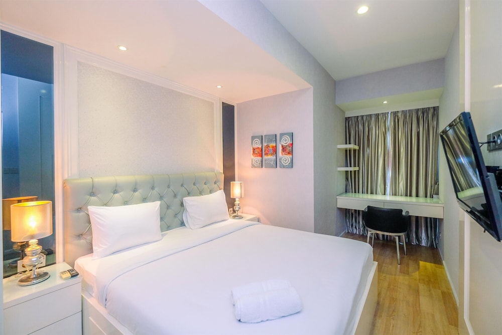 Spacious with City View 2BR Apartment at Casa Grande Residence view 2
