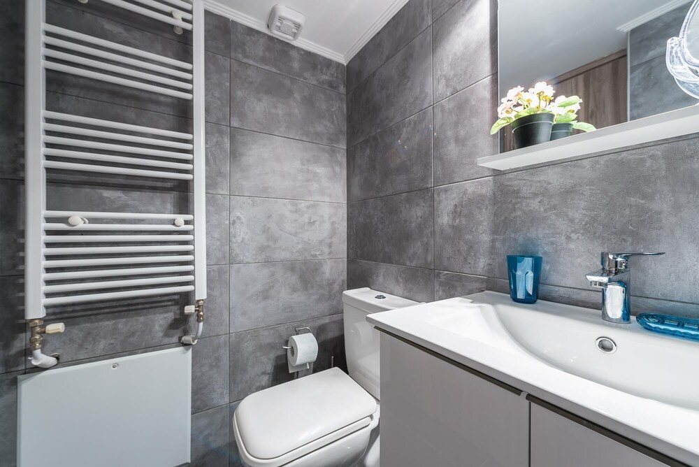 Stylish Home in Koukaki by Cloudkeys photo 5