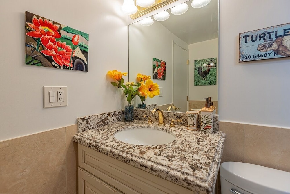 Royal Mauian 411 2 Bedroom Condo