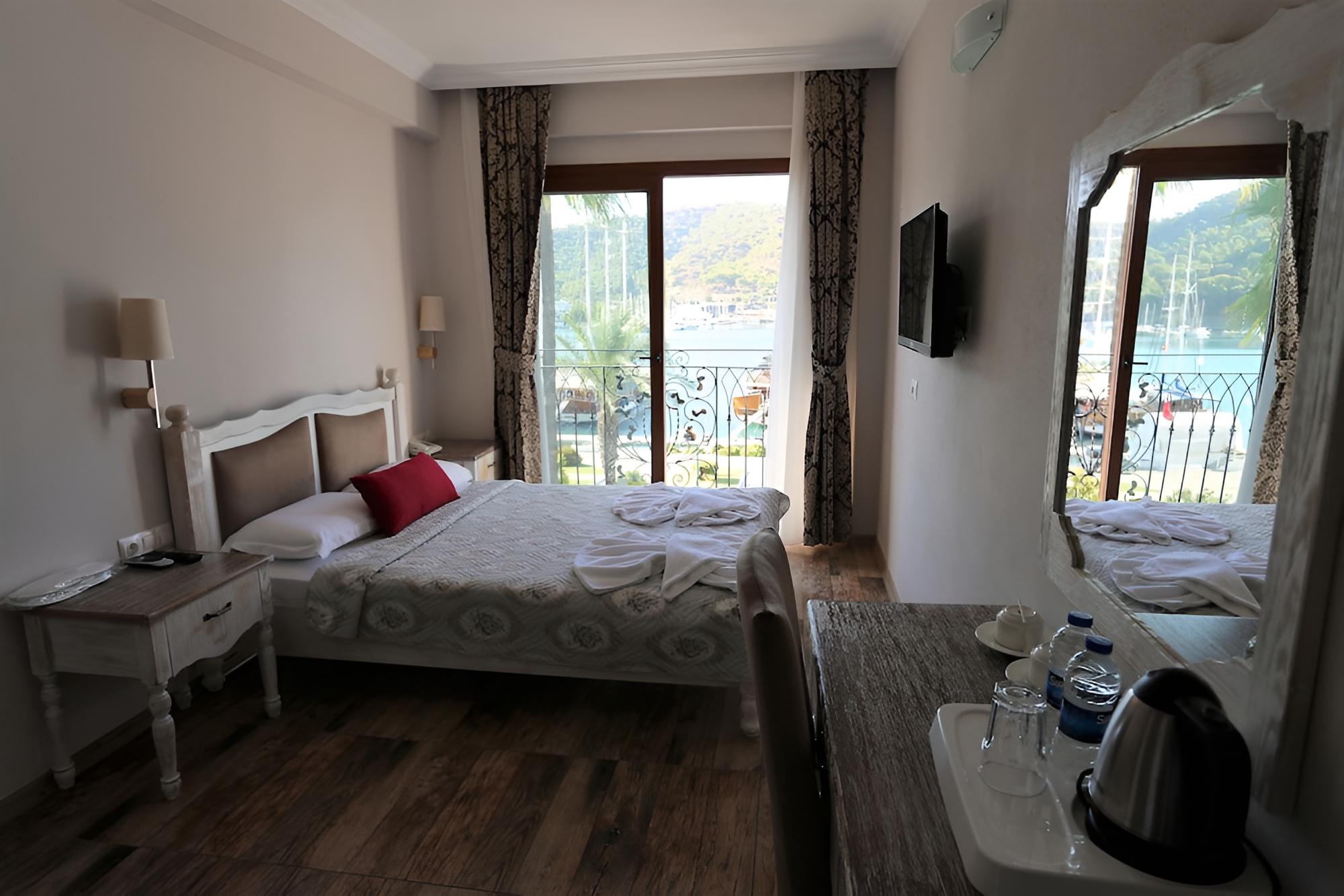 Q&S Cennet Life Hotel