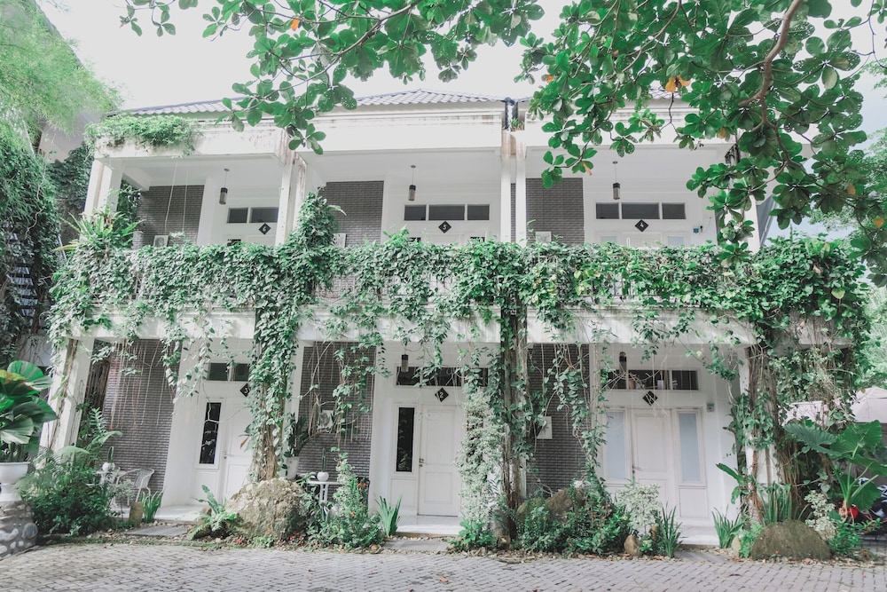 The Heritage Resort & Restaurant Bukit Lawang