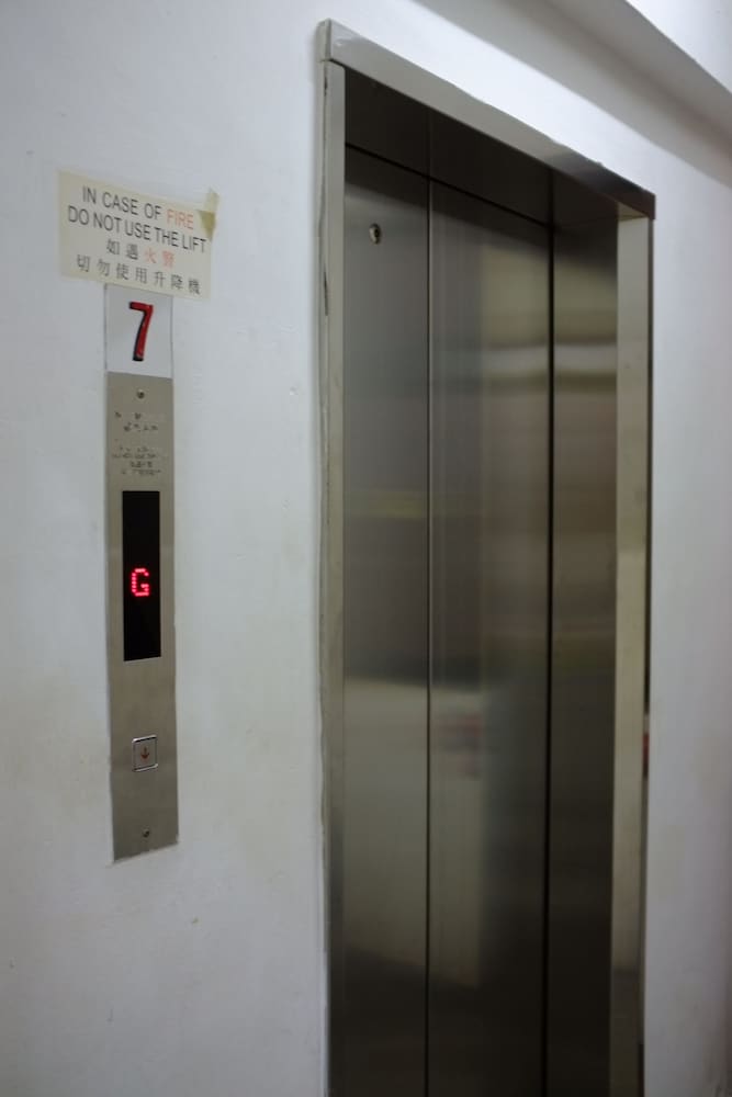 ALOHAS Hostel
