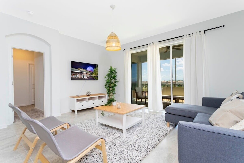 Family Friendly  3Bd Close to Disney @Champions Gate 991