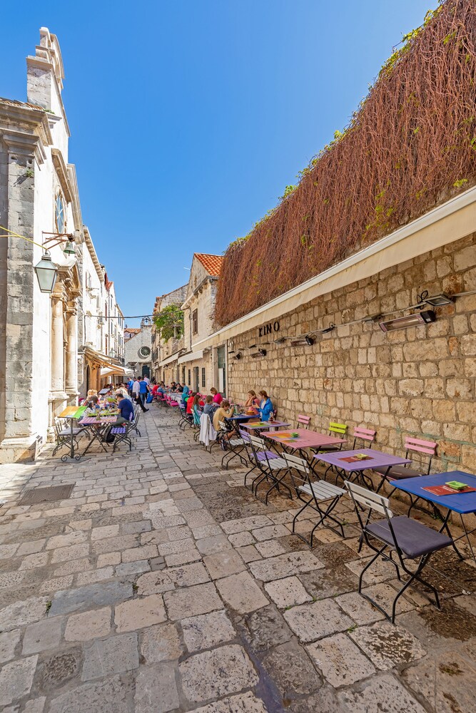 Apartments Feri