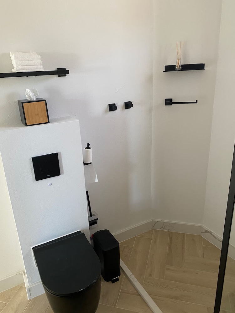 Palm Beach Vacaysuites - Palm Suite 100m2