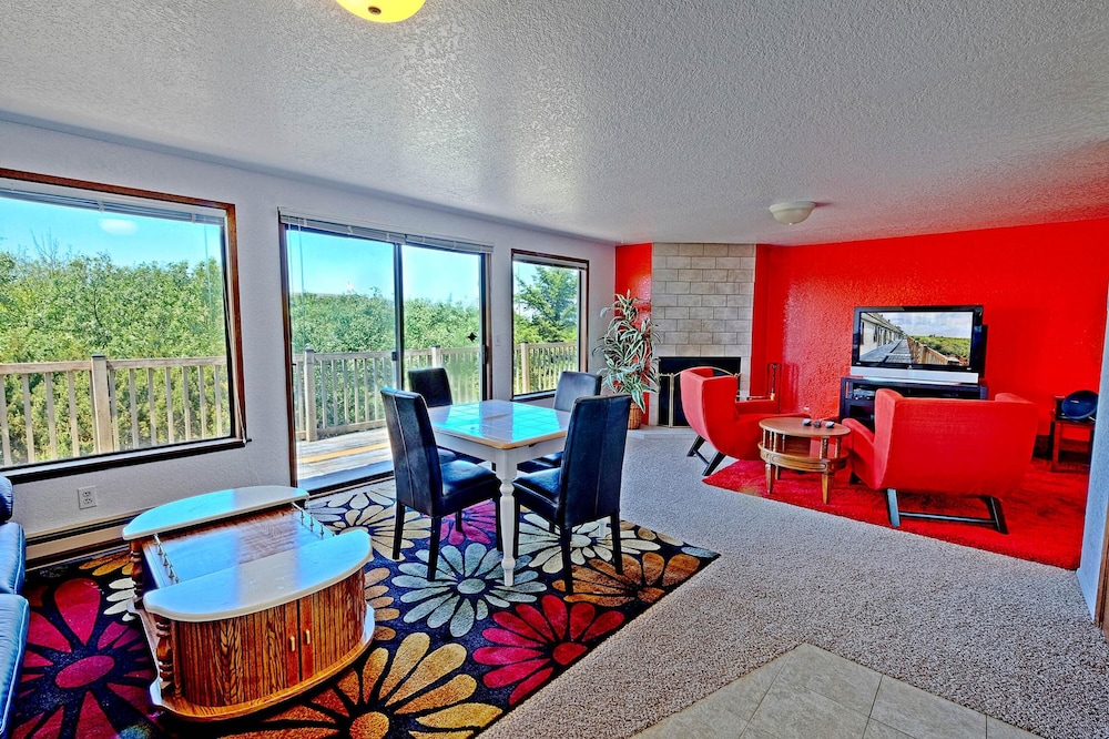 Treasured Cove Condo