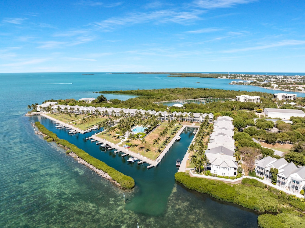 Waterfront Luxury Villa