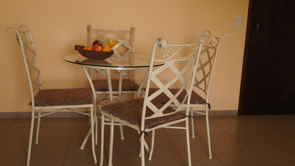 Diamond Palace Apartments