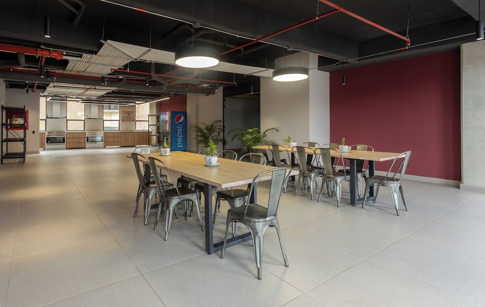 Ivin 567 by Atelier