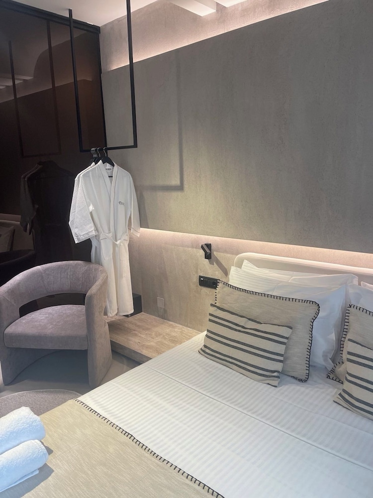 ASTARTE City Suite