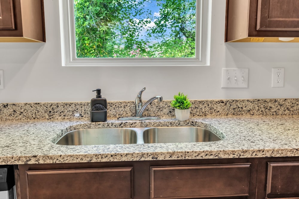 King 3BR Townhouse Mins to Cary NC State