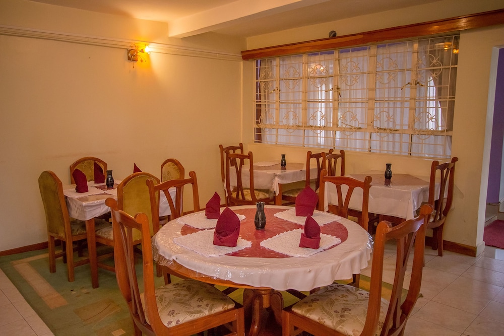Ivys Inn Guest House