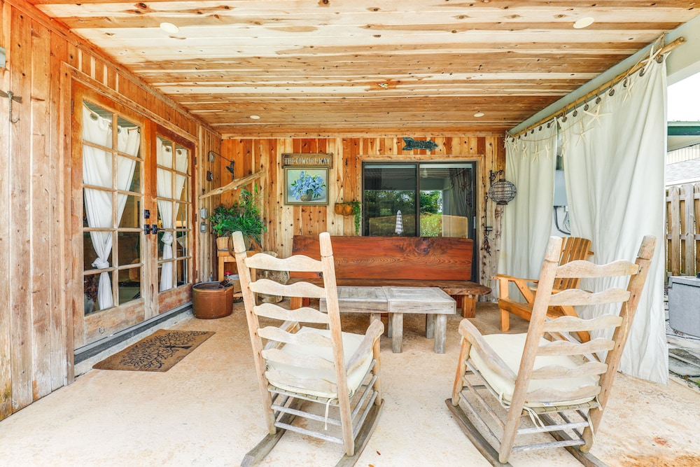 Spacious Palm City Home w/ Private Pool Near Golf